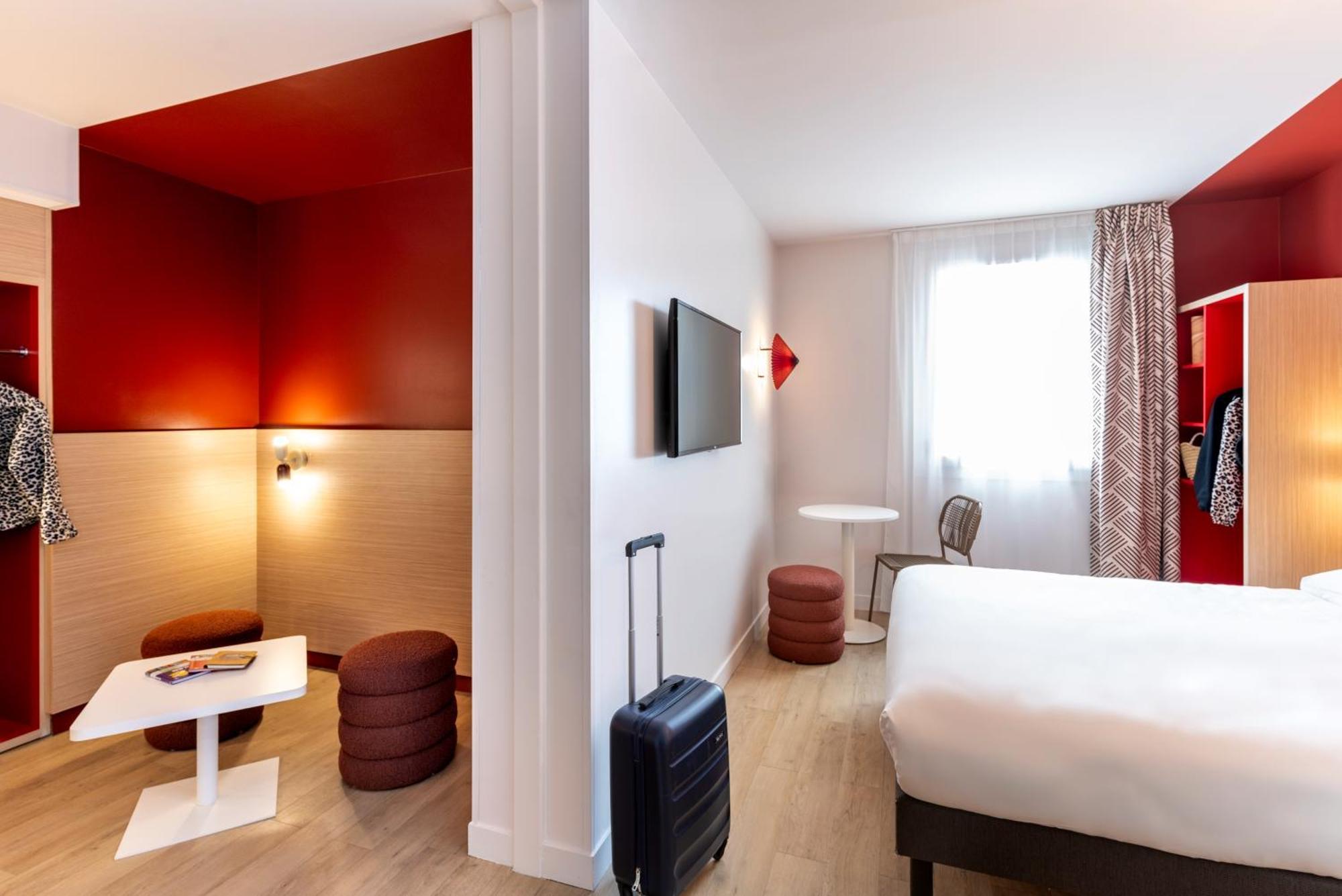 Ibis Styles Prevessin Geneve Aeroport Hotel Exterior foto