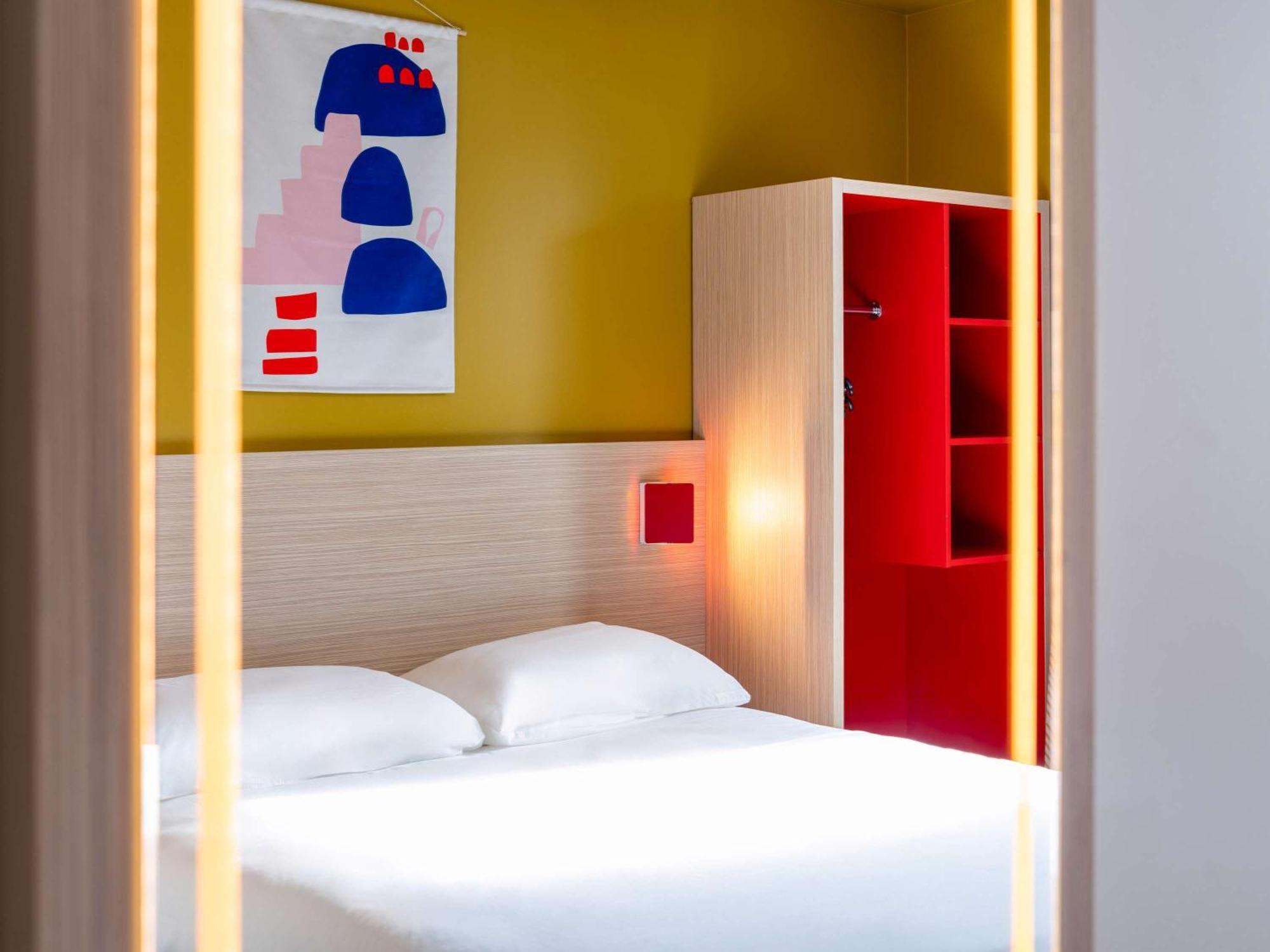 Ibis Styles Prevessin Geneve Aeroport Hotel Exterior foto